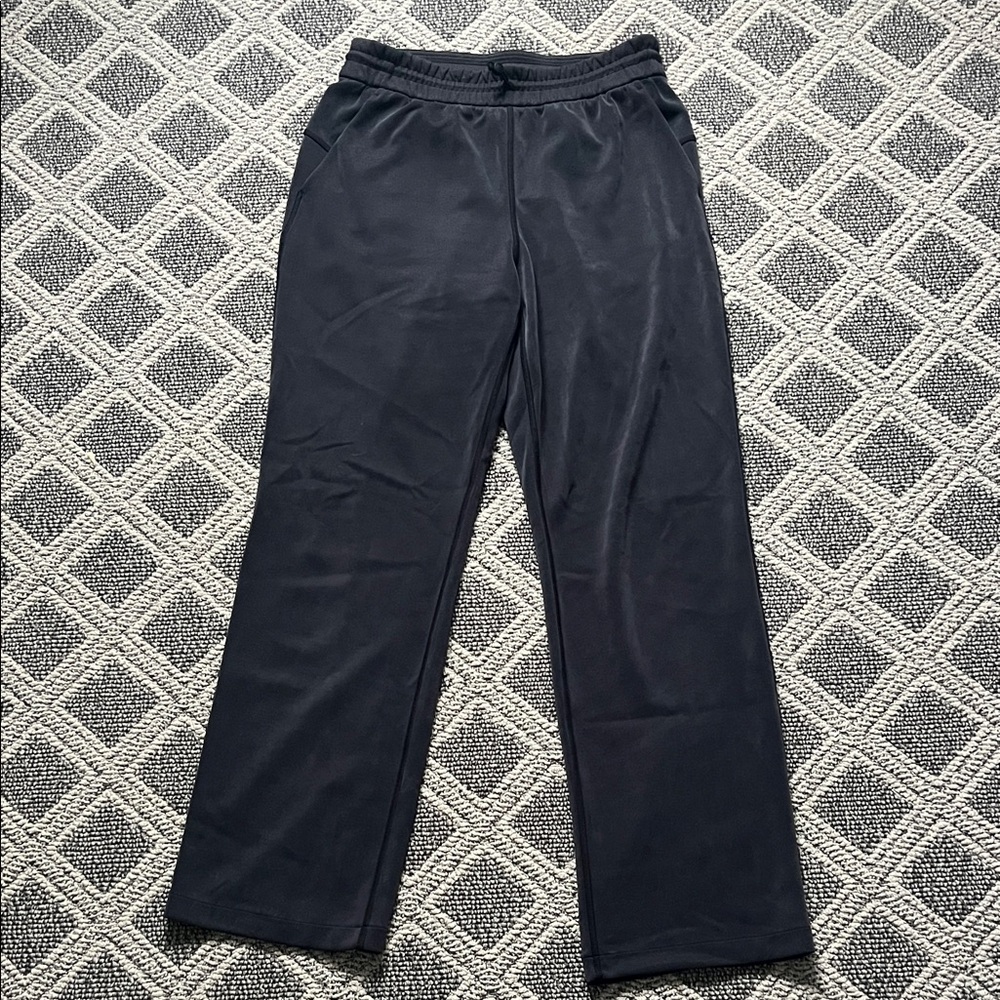 Lululemon softstreme wide leg sweats. Size 8
